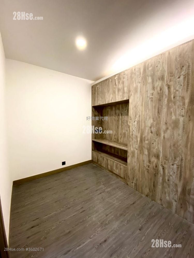 33-33A Pok Fu Lam Road Rental 3 Bedrooms , 1 Bathroom 350 ft²