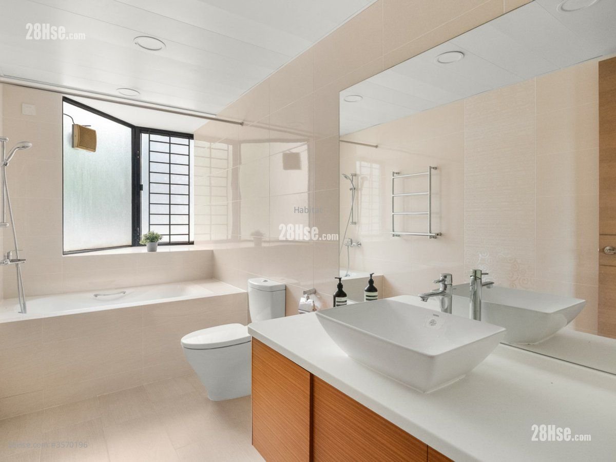 南灣大廈 售盤 3 房 , 2 浴室 2,143 平方呎 南灣大廈 售盤 3 房 , 2 浴室 2,143 平方呎