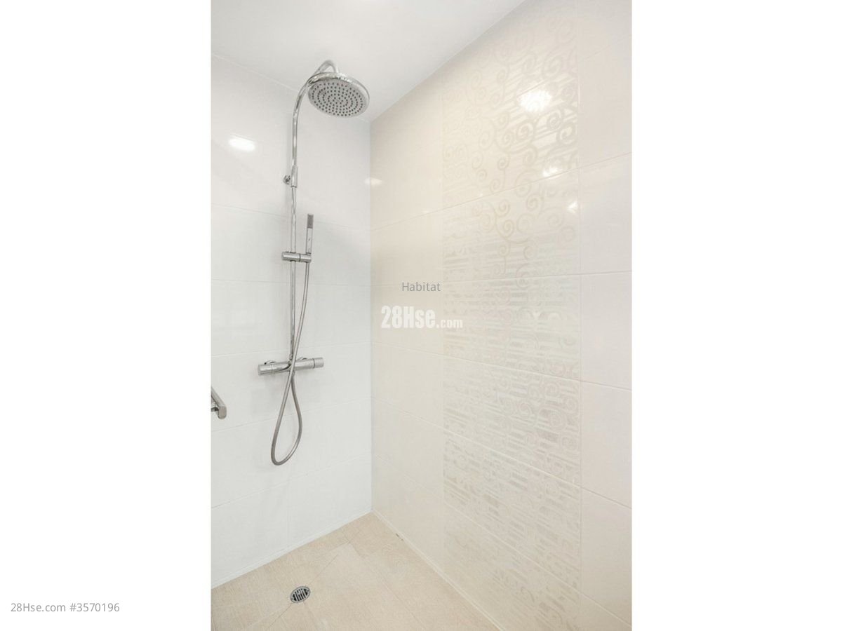 南灣大廈 售盤 3 房 , 2 浴室 2,143 平方呎 南灣大廈 售盤 3 房 , 2 浴室 2,143 平方呎