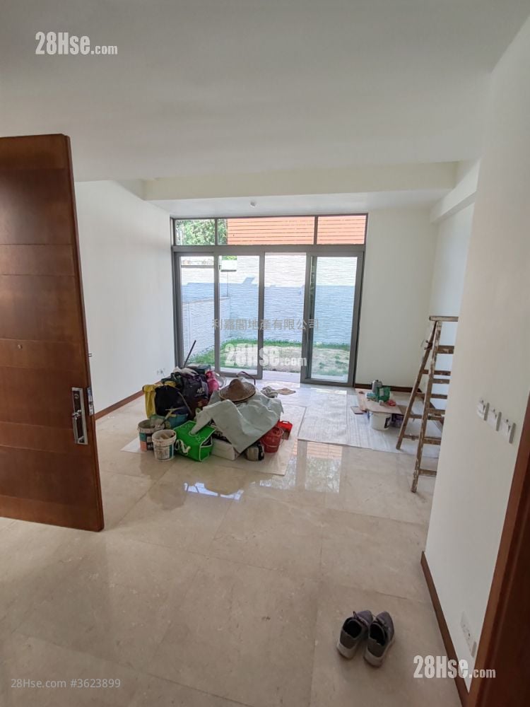 The Green Rental 3 Bedrooms , 2 Bathrooms 1,315 ft² The Green Rental 3 Bedrooms , 2 Bathrooms 1,315 ft²