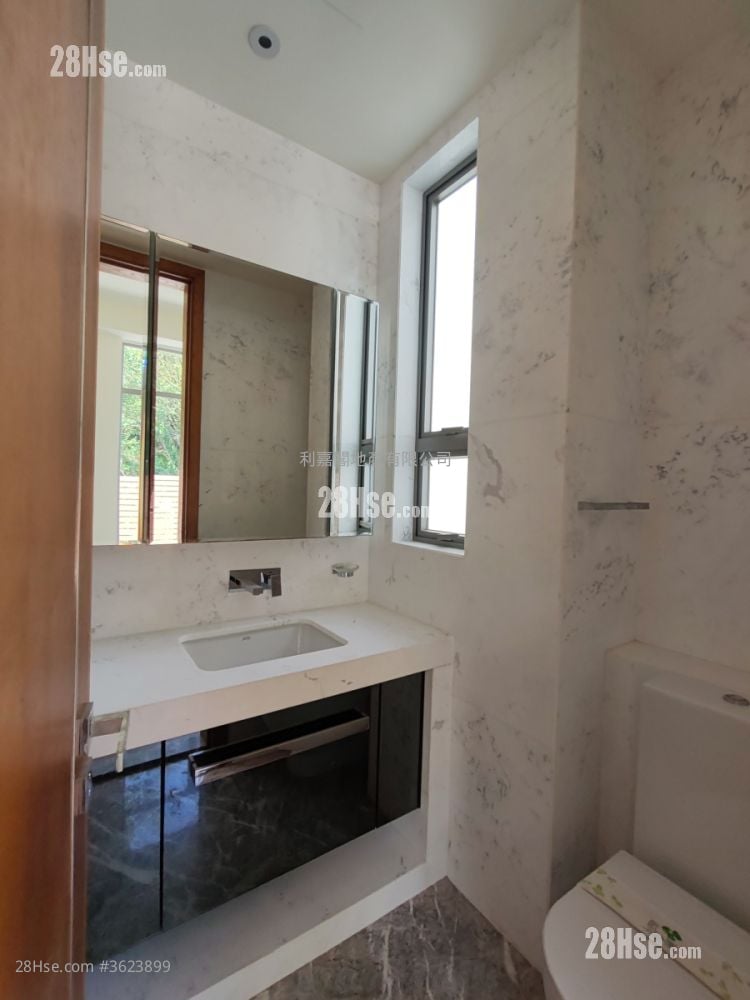 The Green Rental 3 Bedrooms , 2 Bathrooms 1,315 ft² The Green Rental 3 Bedrooms , 2 Bathrooms 1,315 ft²