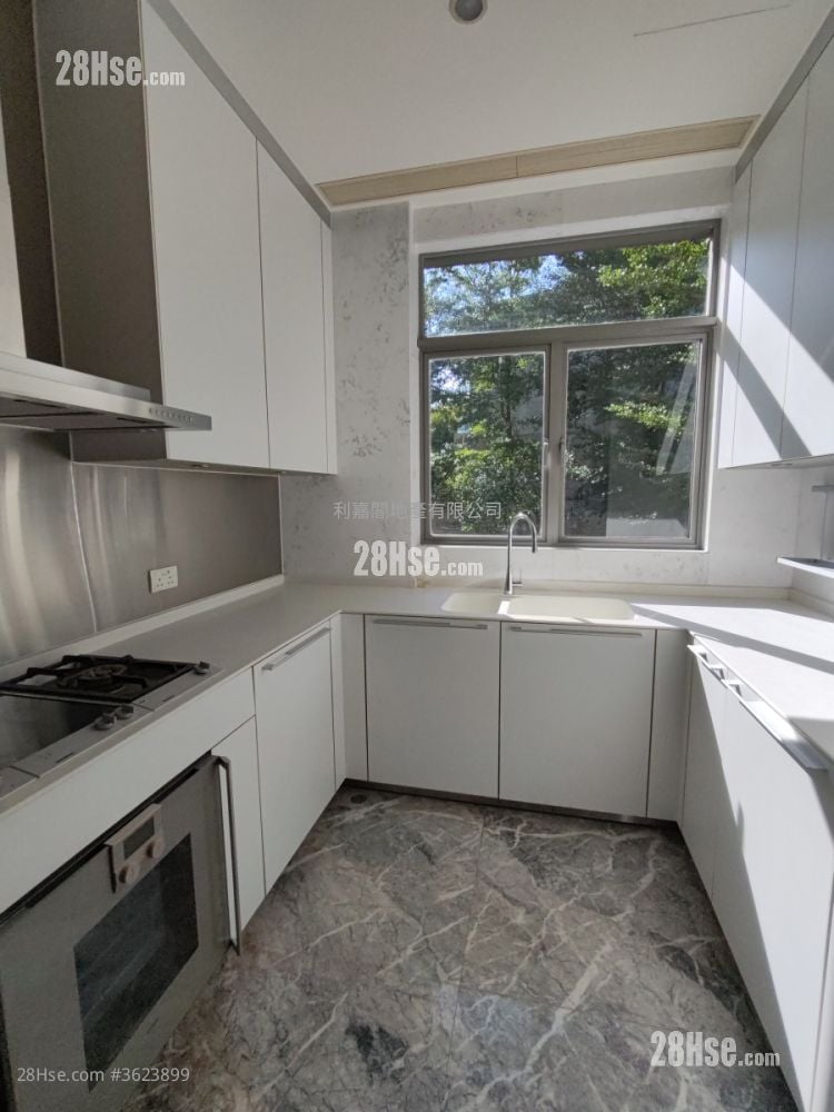 The Green Rental 3 Bedrooms , 2 Bathrooms 1,315 ft² The Green Rental 3 Bedrooms , 2 Bathrooms 1,315 ft²