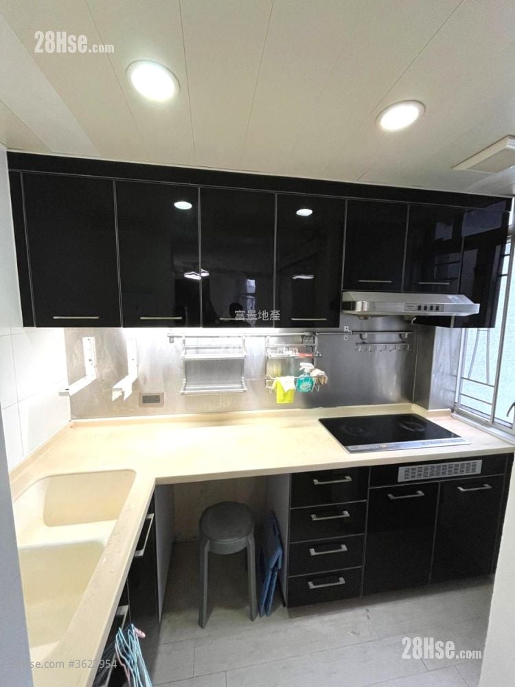 Kai Tsui Court Rental 2 Bedrooms 433 ft² Kai Tsui Court Rental 2 Bedrooms 433 ft²