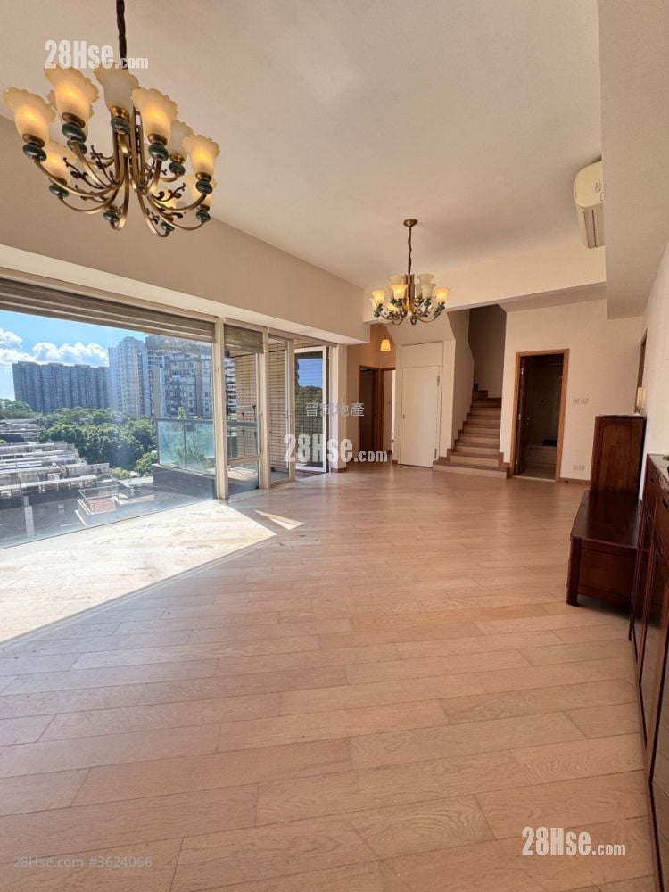 Avignon Sell 5+ Bedrooms , 4 Bathrooms 1,564 ft² Avignon Sell 5+ Bedrooms , 4 Bathrooms 1,564 ft²