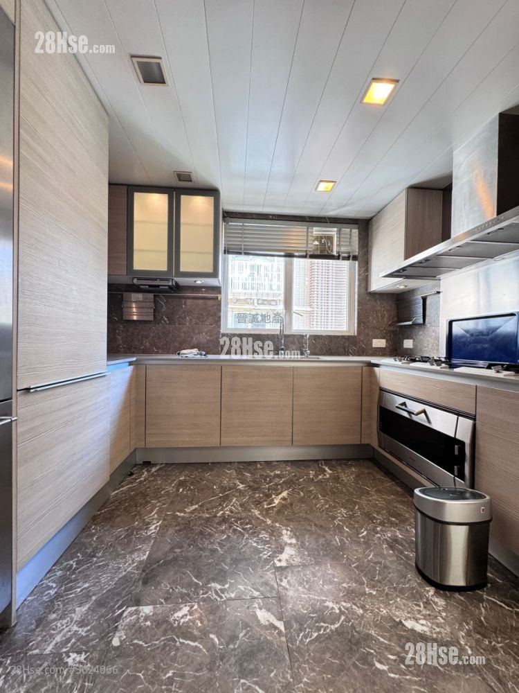 Avignon Sell 5+ Bedrooms , 4 Bathrooms 1,564 ft² Avignon Sell 5+ Bedrooms , 4 Bathrooms 1,564 ft²