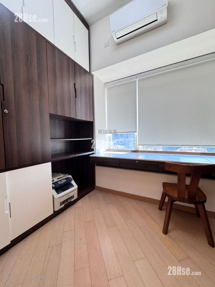 Avignon Sell 5+ Bedrooms , 4 Bathrooms 1,564 ft² Avignon Sell 5+ Bedrooms , 4 Bathrooms 1,564 ft²