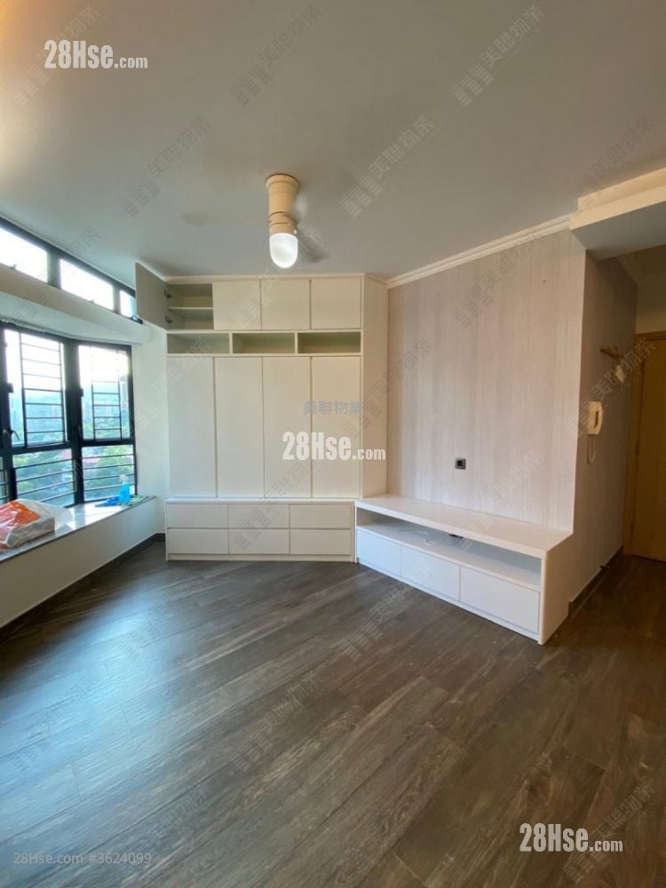 新城市广场 售盘 3 房 640 平方尺 新城市广场 售盘 3 房 640 平方尺