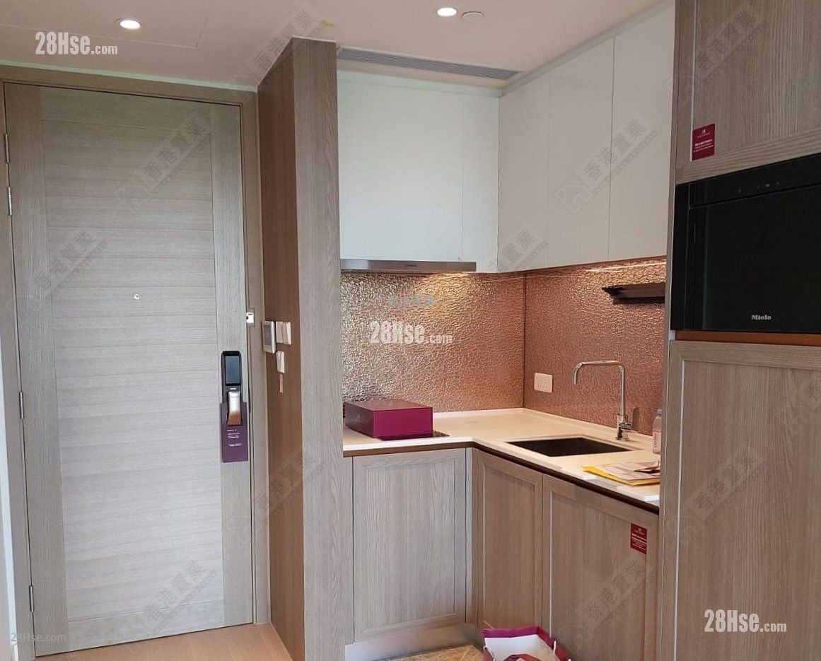 Koko Hills Rental 1 Bedroom 300 ft² Koko Hills Rental 1 Bedroom 300 ft²