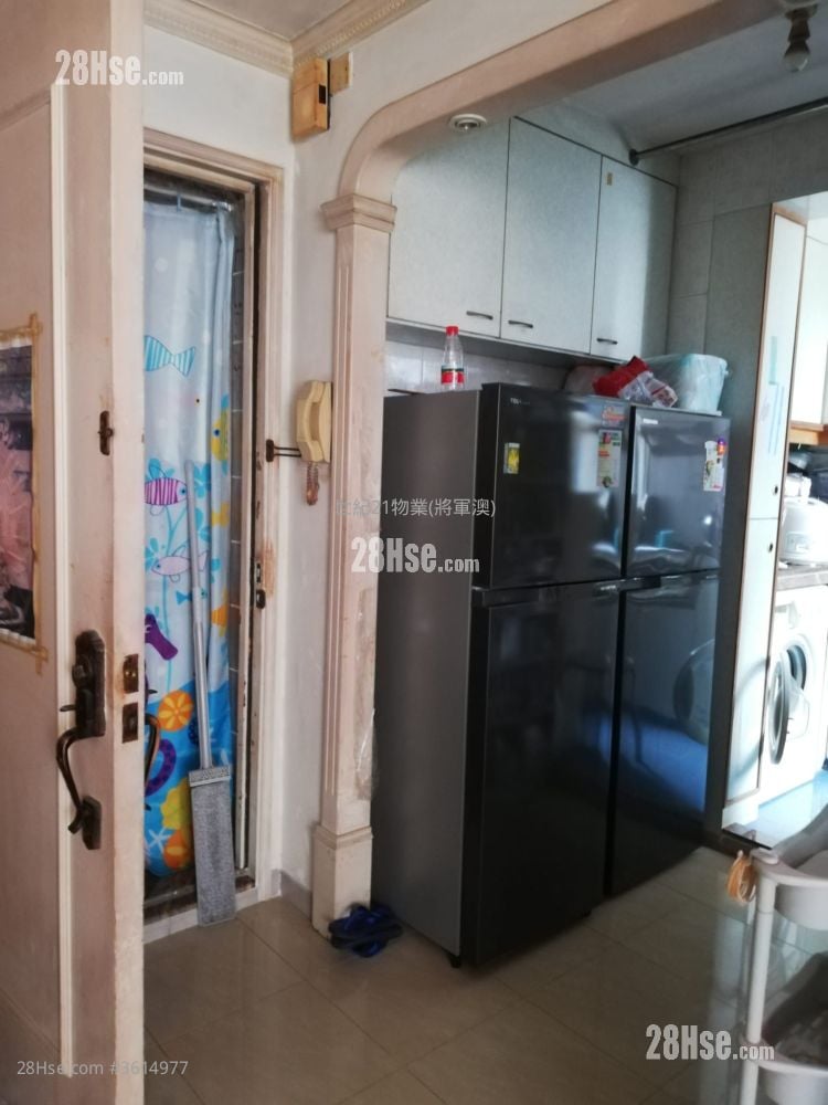 Kwong Ming Court Sell 433 ft² Kwong Ming Court Sell 433 ft²