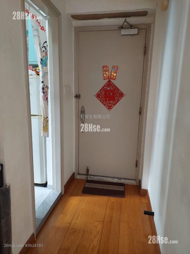 Tung Tao Court Sell 3 Bedrooms 554 ft² Tung Tao Court Sell 3 Bedrooms 554 ft²