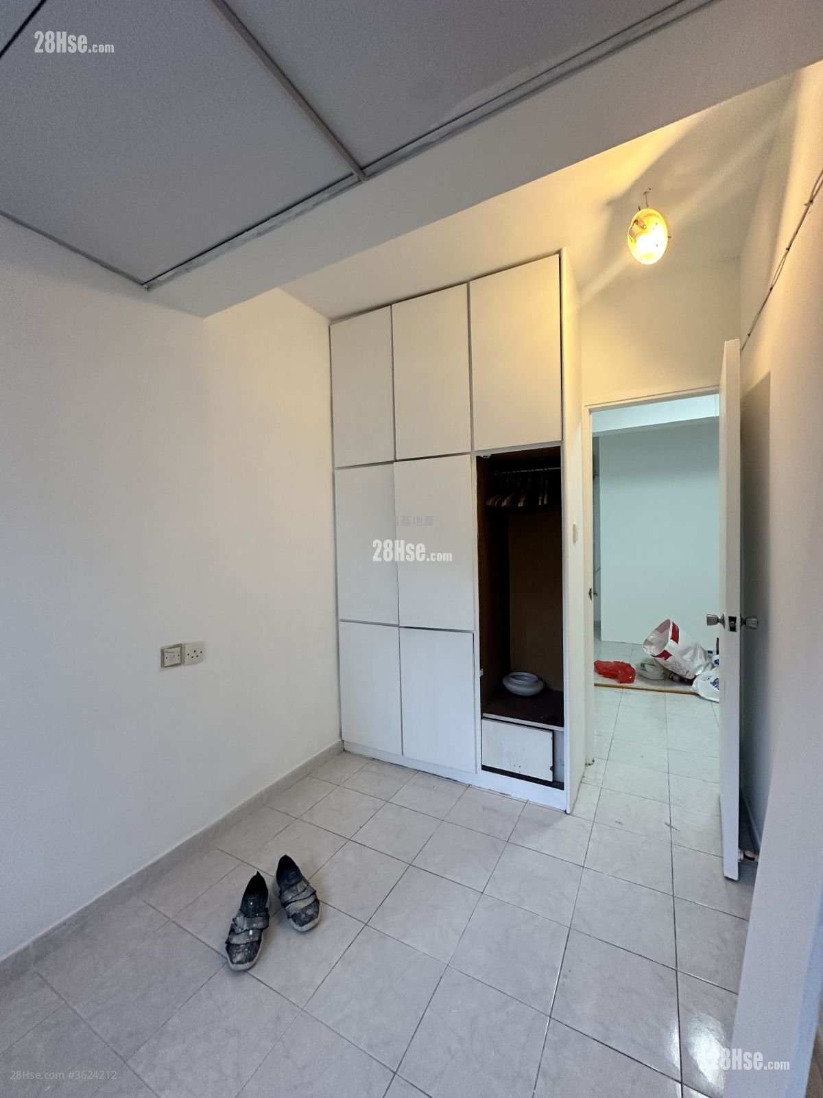 先施西環大廈 租盤 3 房 , 1 浴室 582 平方呎 先施西環大廈 租盤 3 房 , 1 浴室 582 平方呎