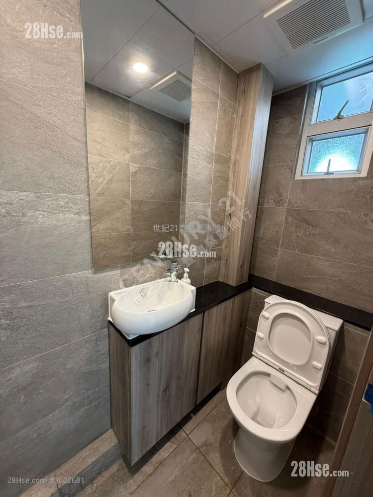 耀安村 售盤 2 房 , 1 浴室 369 平方呎 耀安村 售盤 2 房 , 1 浴室 369 平方呎