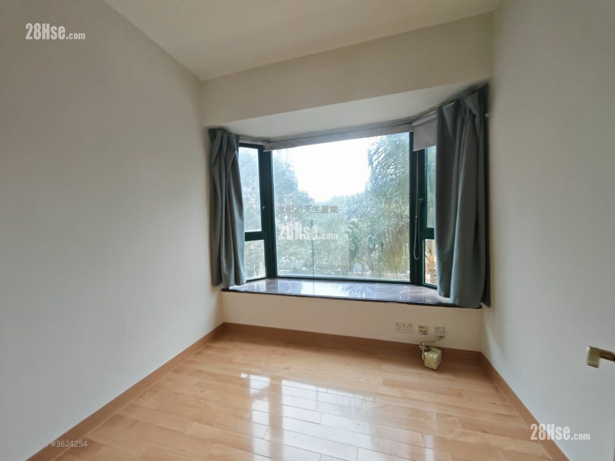 Palatial Coast Sell 2 Bedrooms , 1 Bathroom 681 ft² Palatial Coast Sell 2 Bedrooms , 1 Bathroom 681 ft²