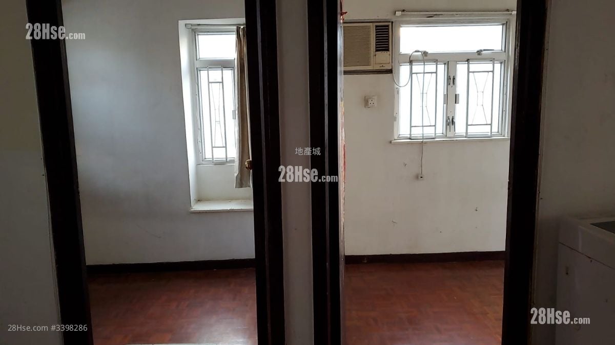 曉華大廈 租盤 2 房 , 1 浴室 360 平方呎