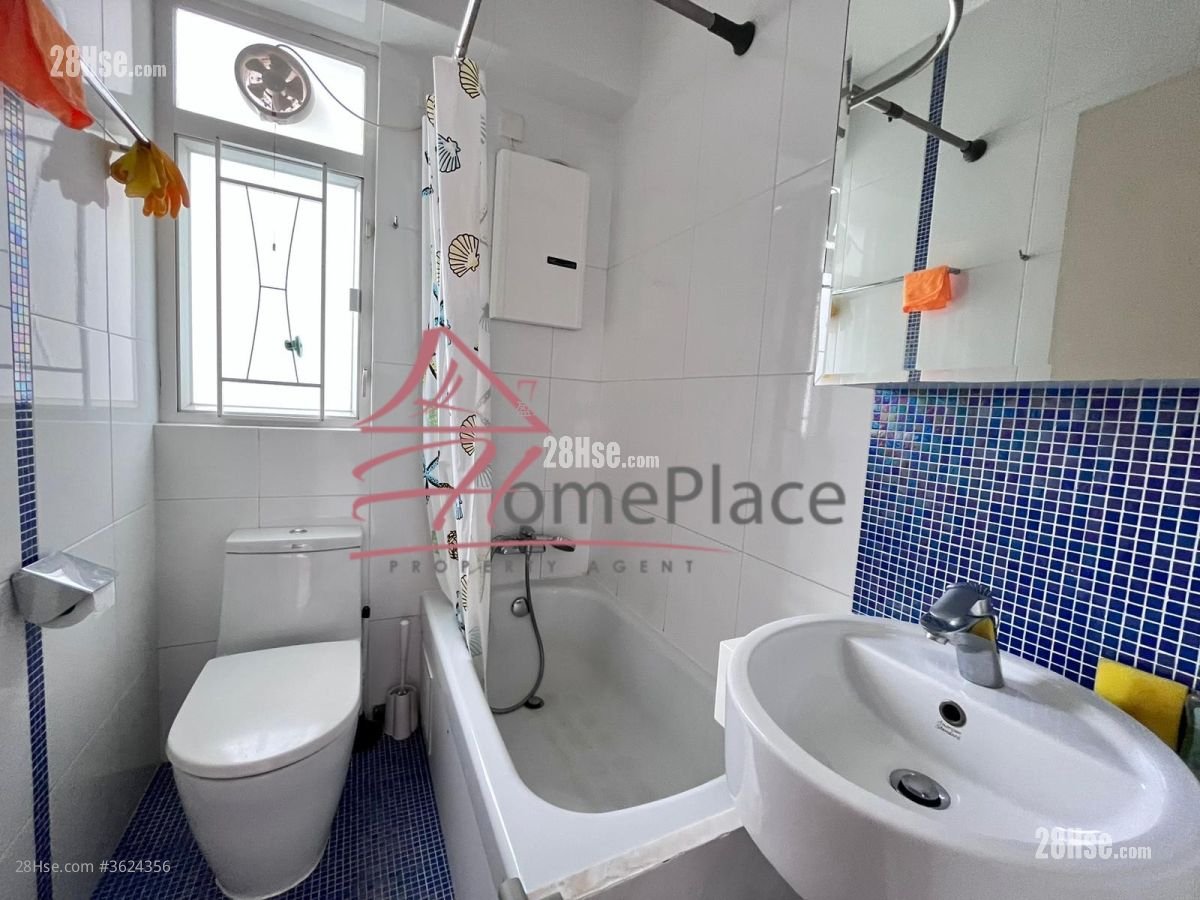 Sherwood Court Rental 3 Bedrooms , 2 Bathrooms 626 ft² Sherwood Court Rental 3 Bedrooms , 2 Bathrooms 626 ft²