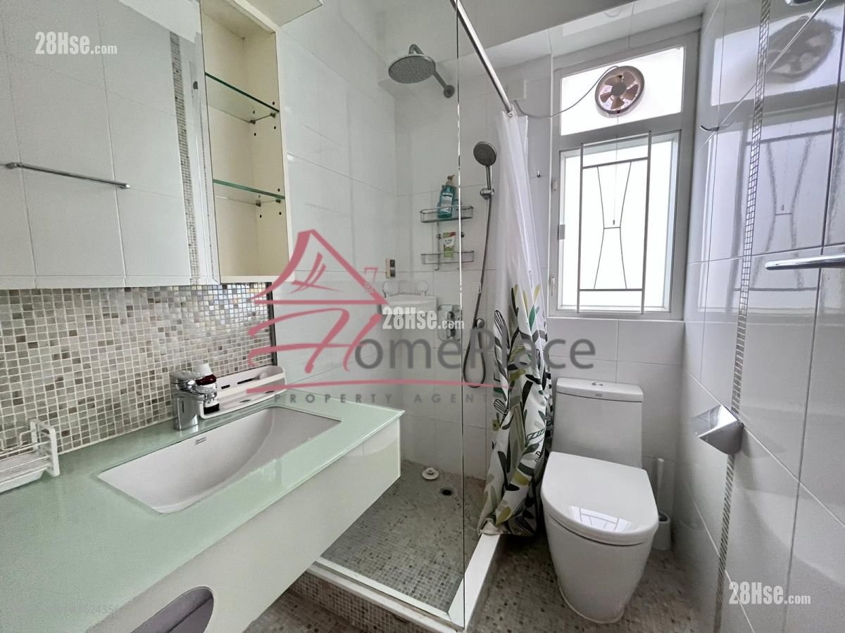 Sherwood Court Rental 3 Bedrooms , 2 Bathrooms 626 ft² Sherwood Court Rental 3 Bedrooms , 2 Bathrooms 626 ft²