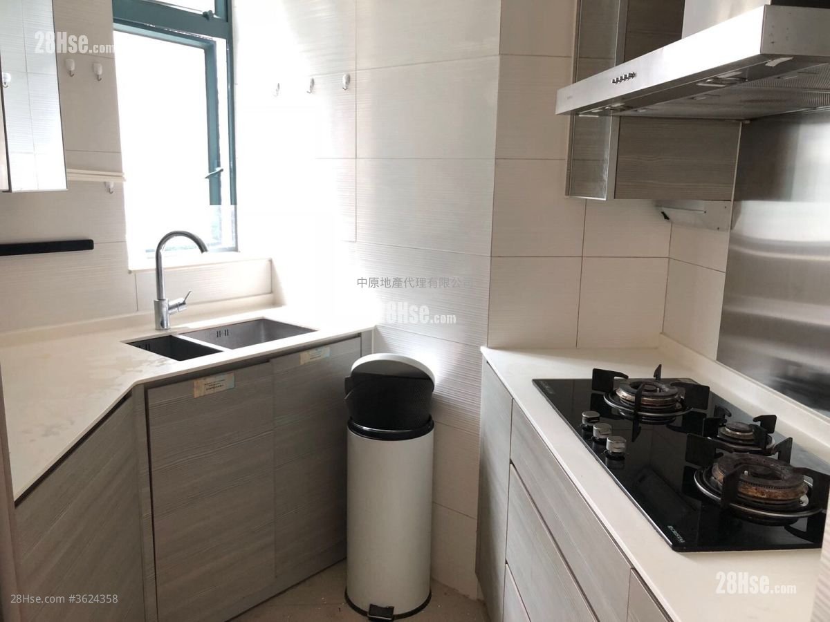 嵐山 租盤 3 房 , 2 浴室 749 平方呎 嵐山 租盤 3 房 , 2 浴室 749 平方呎