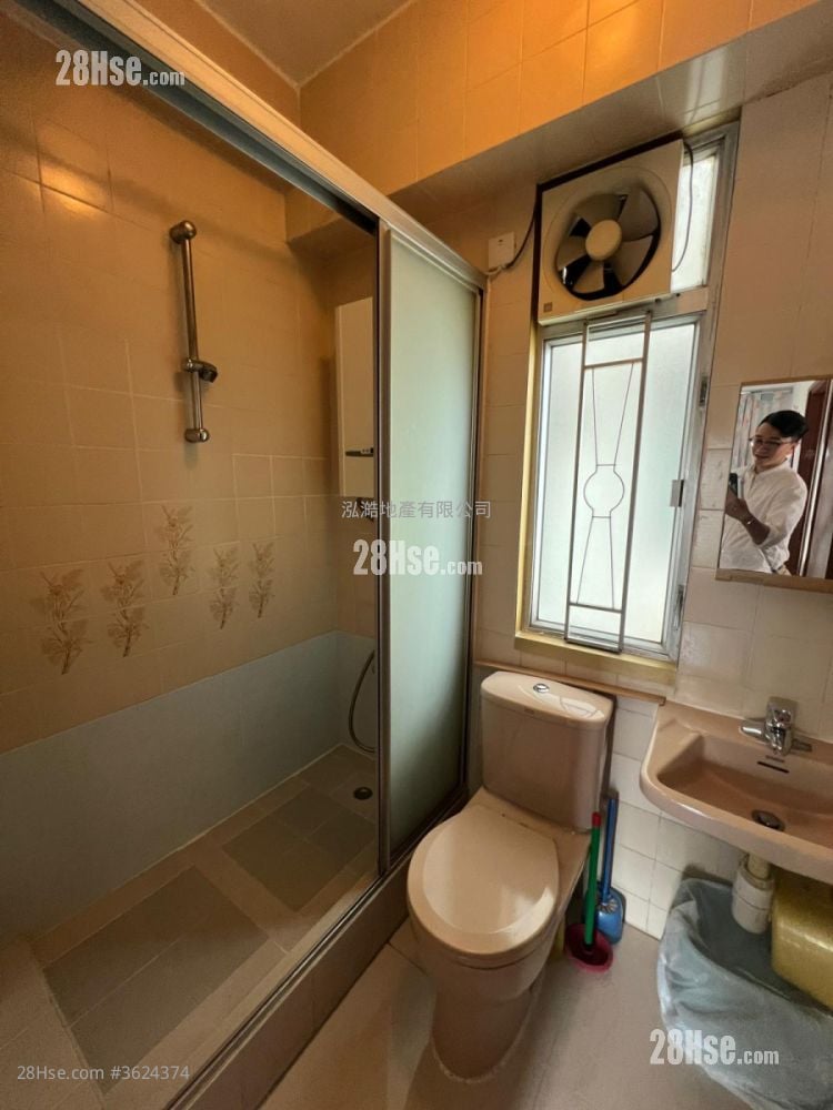 大埔中心 售盤 2 房 , 1 浴室 384 平方呎 大埔中心 售盤 2 房 , 1 浴室 384 平方呎