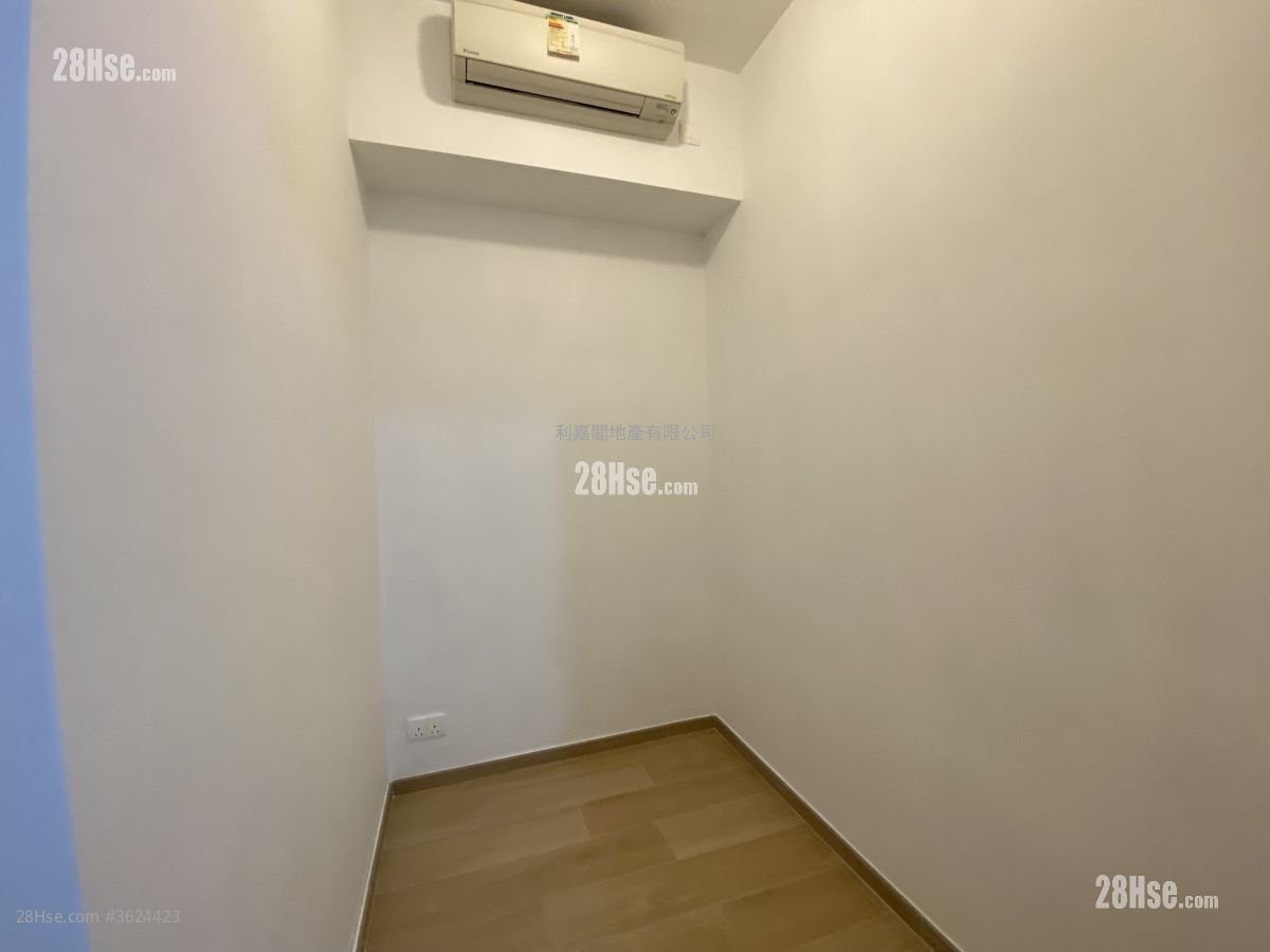 The Met. Acappella Rental 2 Bedrooms , 1 Bathroom 389 ft² The Met. Acappella Rental 2 Bedrooms , 1 Bathroom 389 ft²