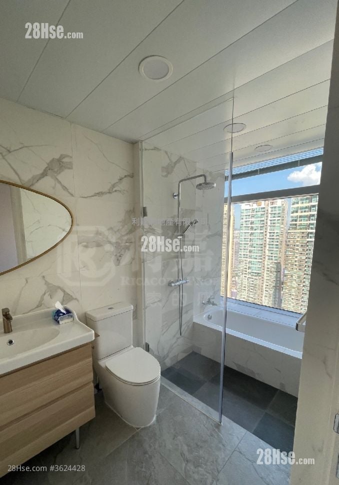 天玺 售盘 2 房 , 2 浴室 658 平方尺 天玺 售盘 2 房 , 2 浴室 658 平方尺