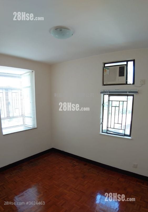 Heng Fa Chuen Sell 2 Bedrooms , 1 Bathroom 473 ft²