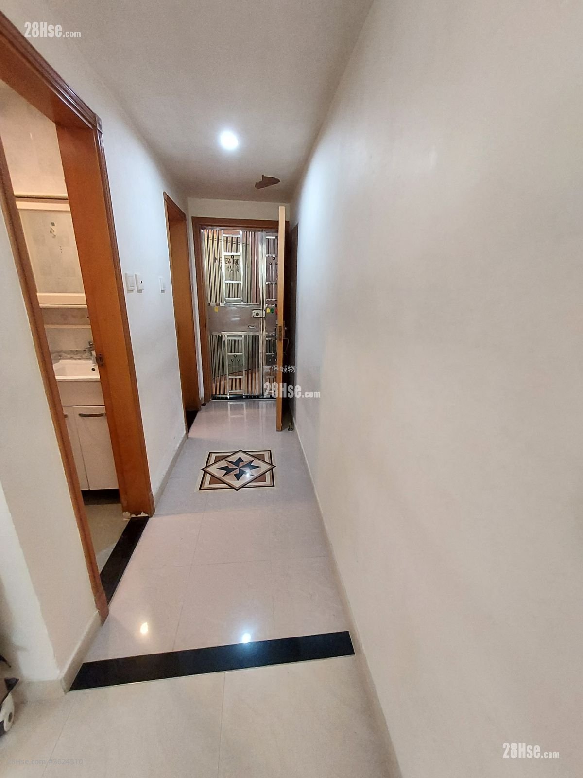 Hong Lam Court Rental 2 Bedrooms , 1 Bathroom 554 ft² Hong Lam Court Rental 2 Bedrooms , 1 Bathroom 554 ft²