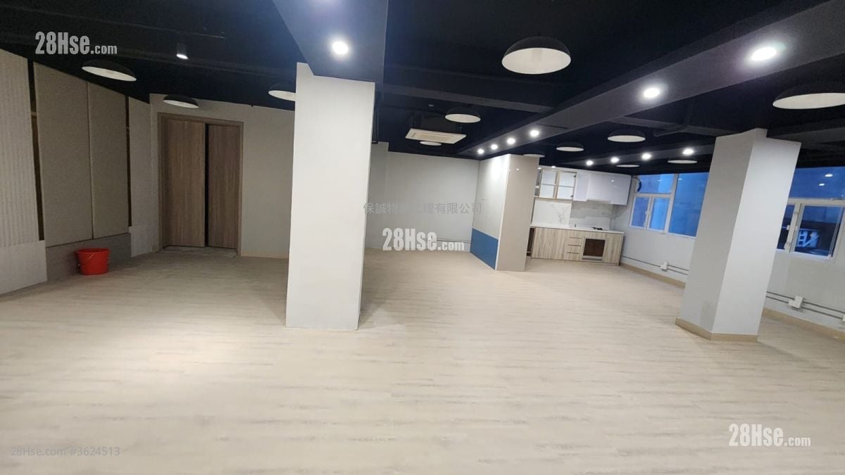 特格中心 租盘 1,200 平方尺 特格中心 租盘 1,200 平方尺