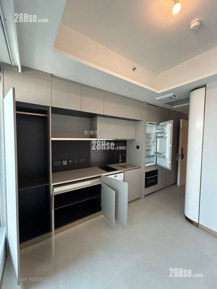 Baker Circle Euston Sell Studio , 1 Bathroom 214 ft² Baker Circle Euston Sell Studio , 1 Bathroom 214 ft²