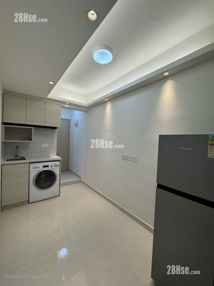 Man Wai Building Rental 1 Bedroom 180 ft² Man Wai Building Rental 1 Bedroom 180 ft²