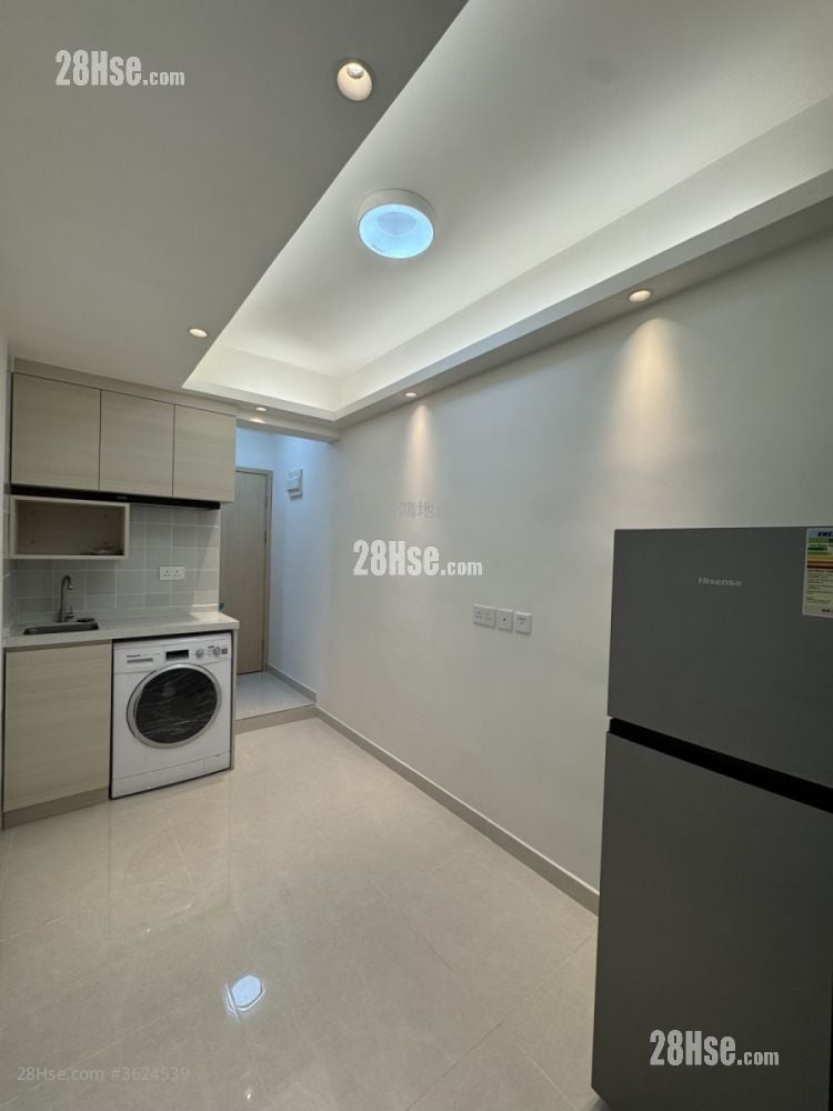 Man Wai Building Rental 1 Bedroom 180 ft² Man Wai Building Rental 1 Bedroom 180 ft²