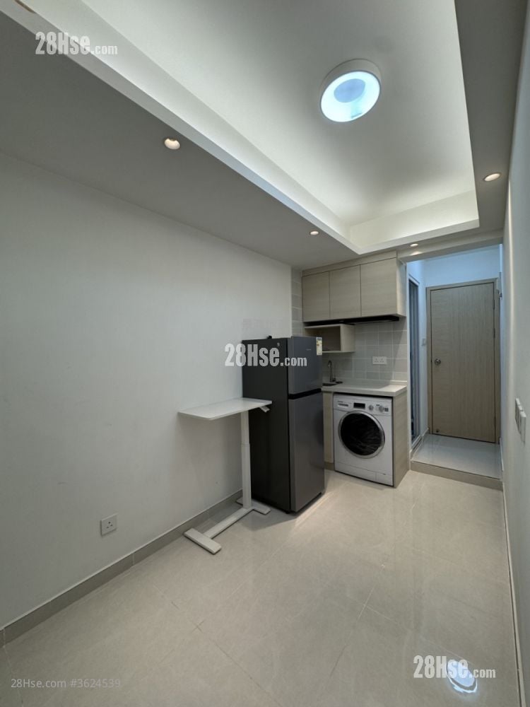 Man Wai Building Rental 1 Bedroom 180 ft² Man Wai Building Rental 1 Bedroom 180 ft²