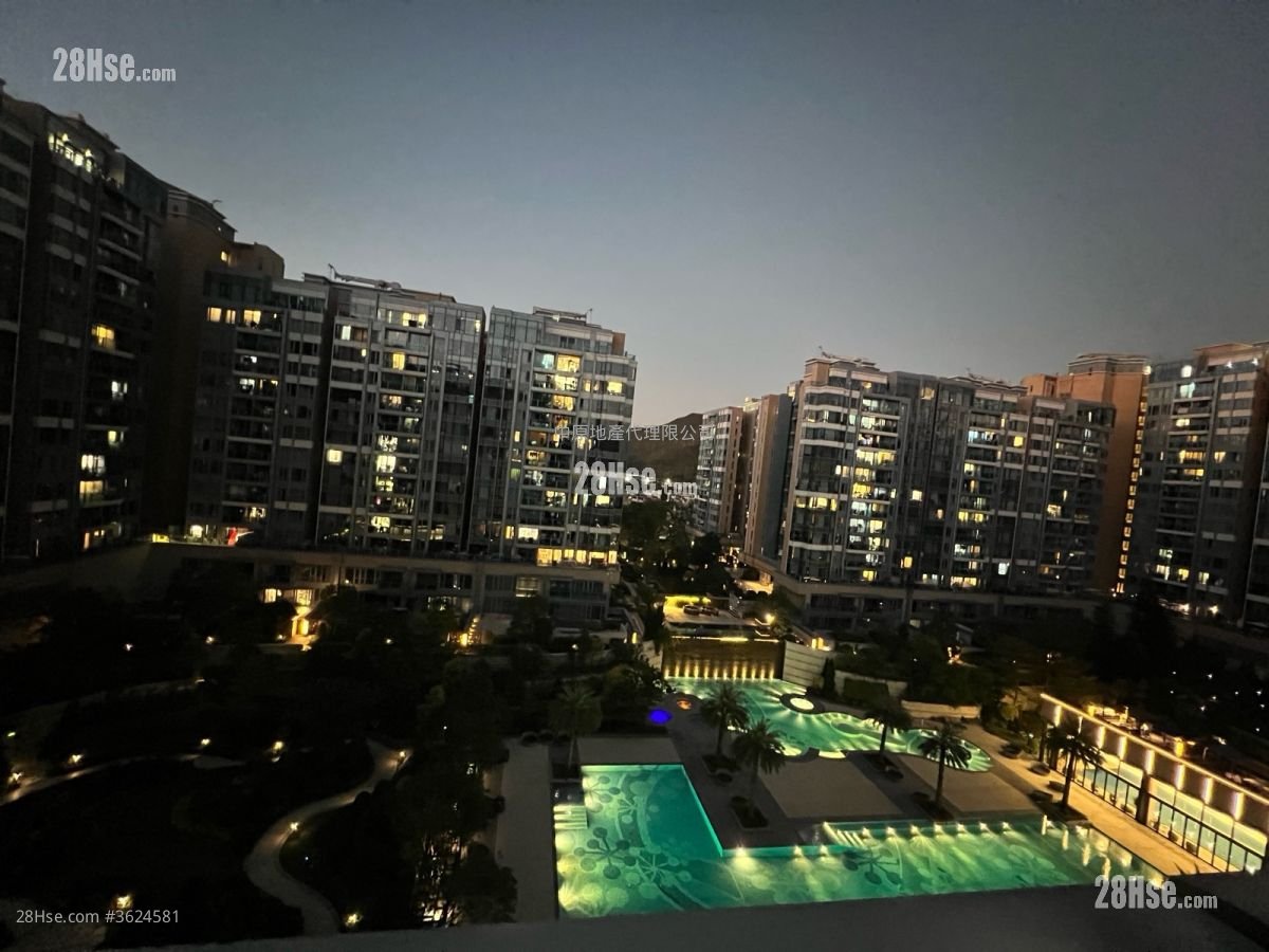 峻巒 售盤 3 房 , 2 浴室 716 平方呎