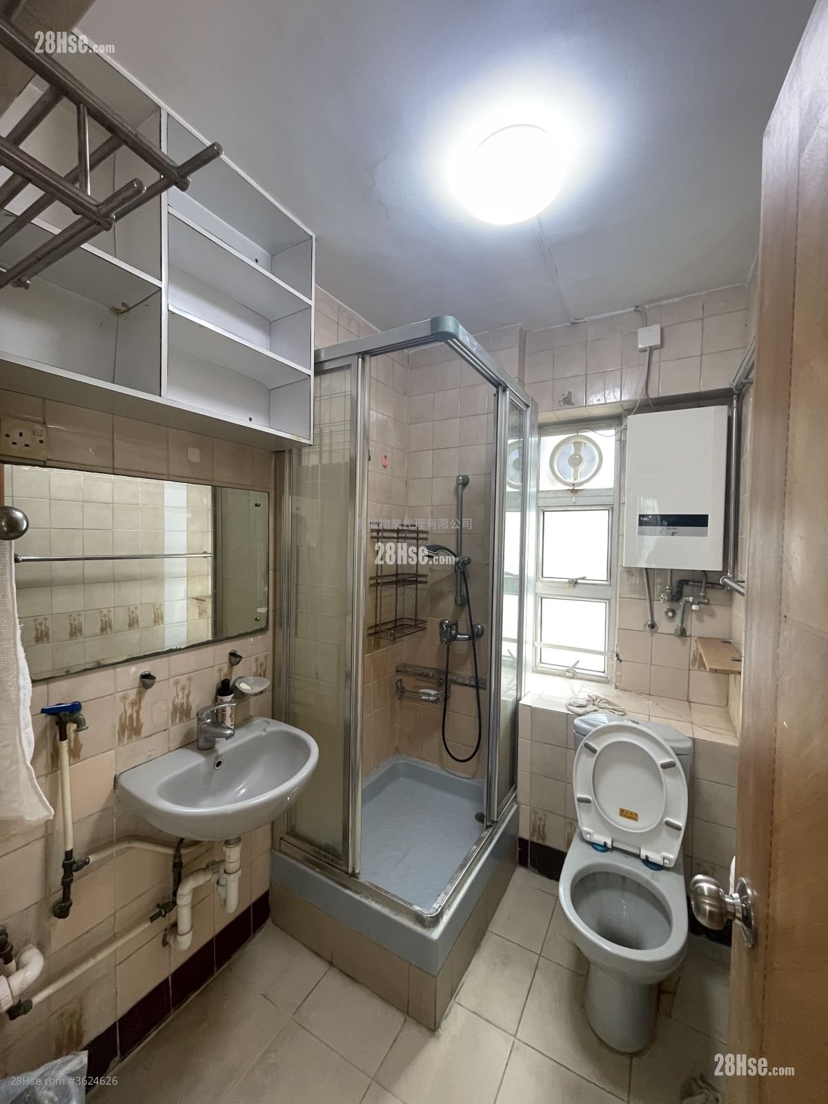 New Kwai Fong Gardens Rental 2 Bedrooms , 1 Bathroom 418 ft² New Kwai Fong Gardens Rental 2 Bedrooms , 1 Bathroom 418 ft²