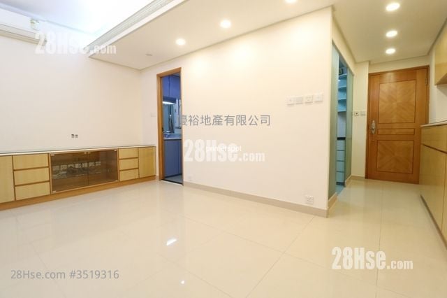 Sun Hey Mansion Rental 3 Bedrooms , 2 Bathrooms 601 ft² Sun Hey Mansion Rental 3 Bedrooms , 2 Bathrooms 601 ft²