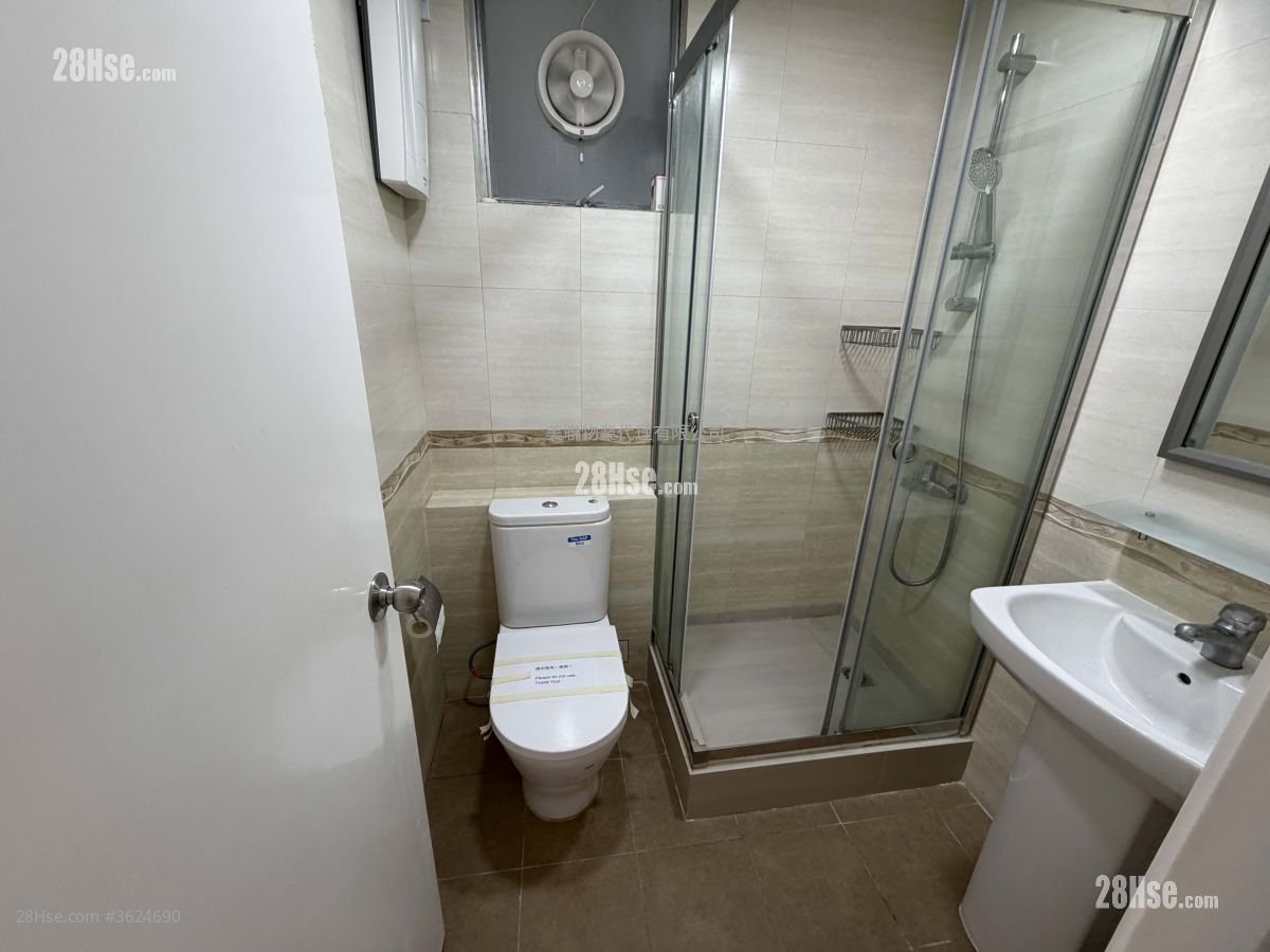 太古城 租盘 3 房 , 2 浴室 717 平方尺 太古城 租盘 3 房 , 2 浴室 717 平方尺