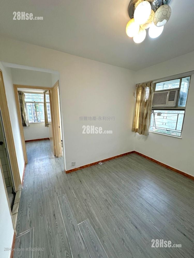 Walton Estate Rental 2 Bedrooms , 1 Bathroom 403 ft² Walton Estate Rental 2 Bedrooms , 1 Bathroom 403 ft²