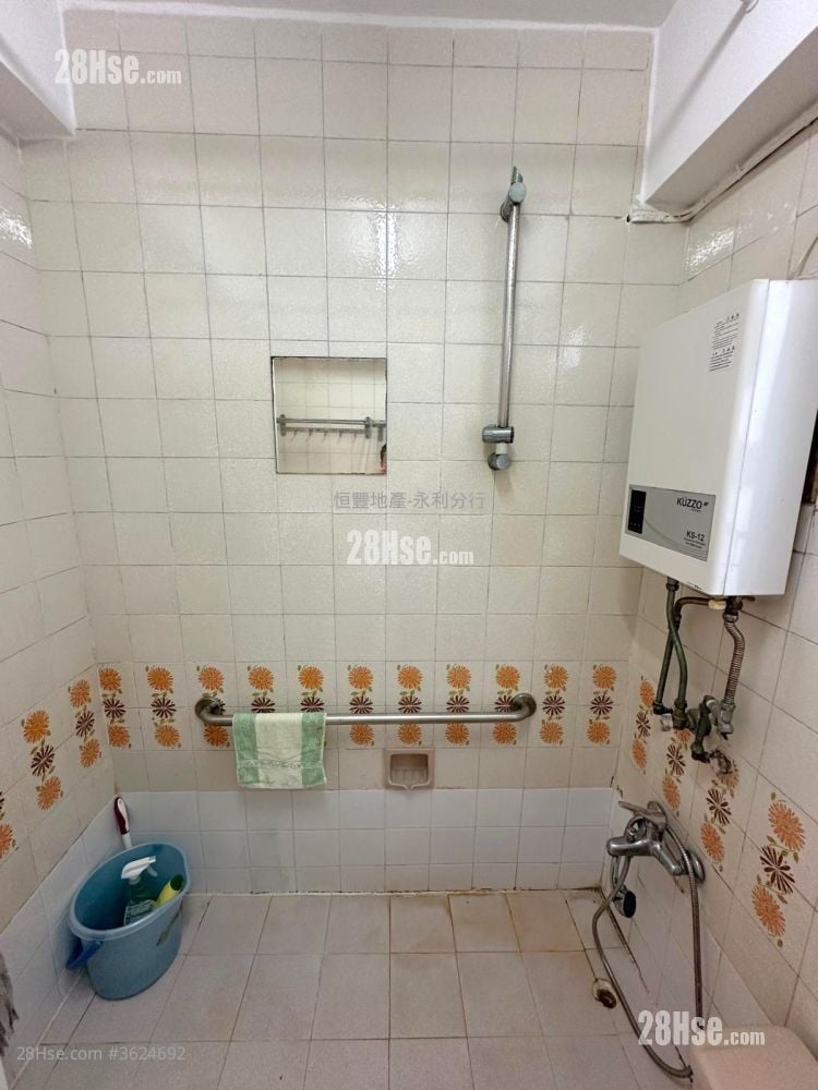 Walton Estate Rental 2 Bedrooms , 1 Bathroom 403 ft² Walton Estate Rental 2 Bedrooms , 1 Bathroom 403 ft²