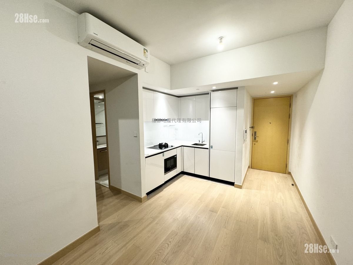 Marini Rental 2 Bedrooms , 1 Bathroom 495 ft²