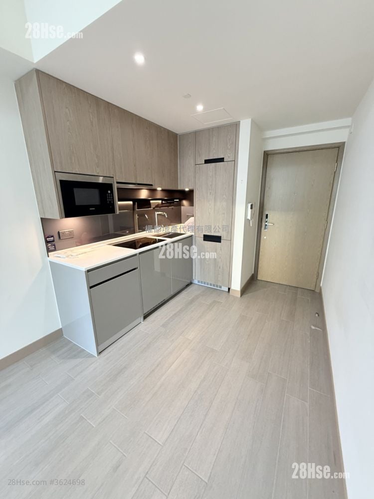 Wings At Seaii Rental 2 Bedrooms , 1 Bathroom 474 ft²