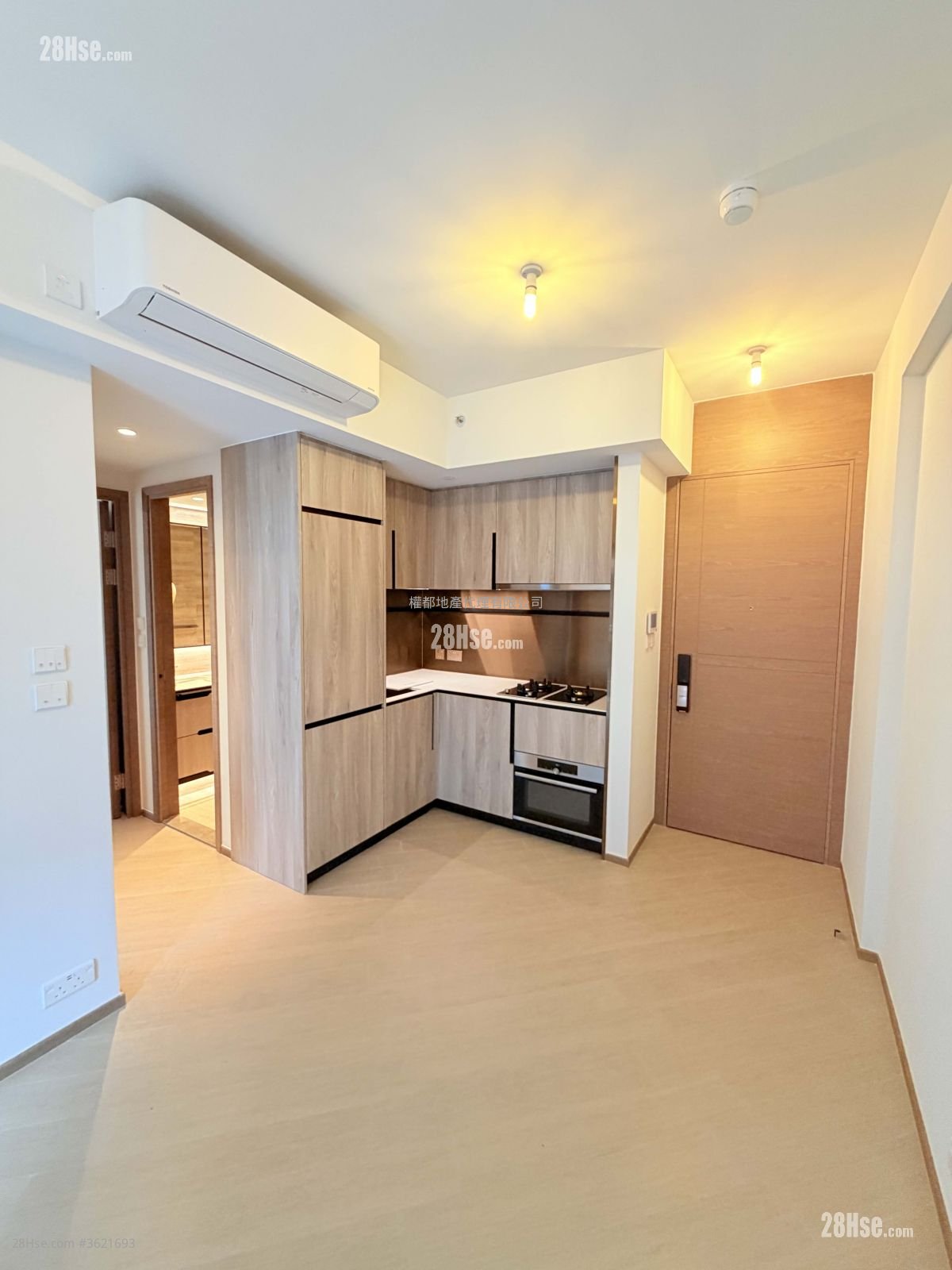 High Park Rental 2 Bedrooms , 1 Bathroom 420 ft²
