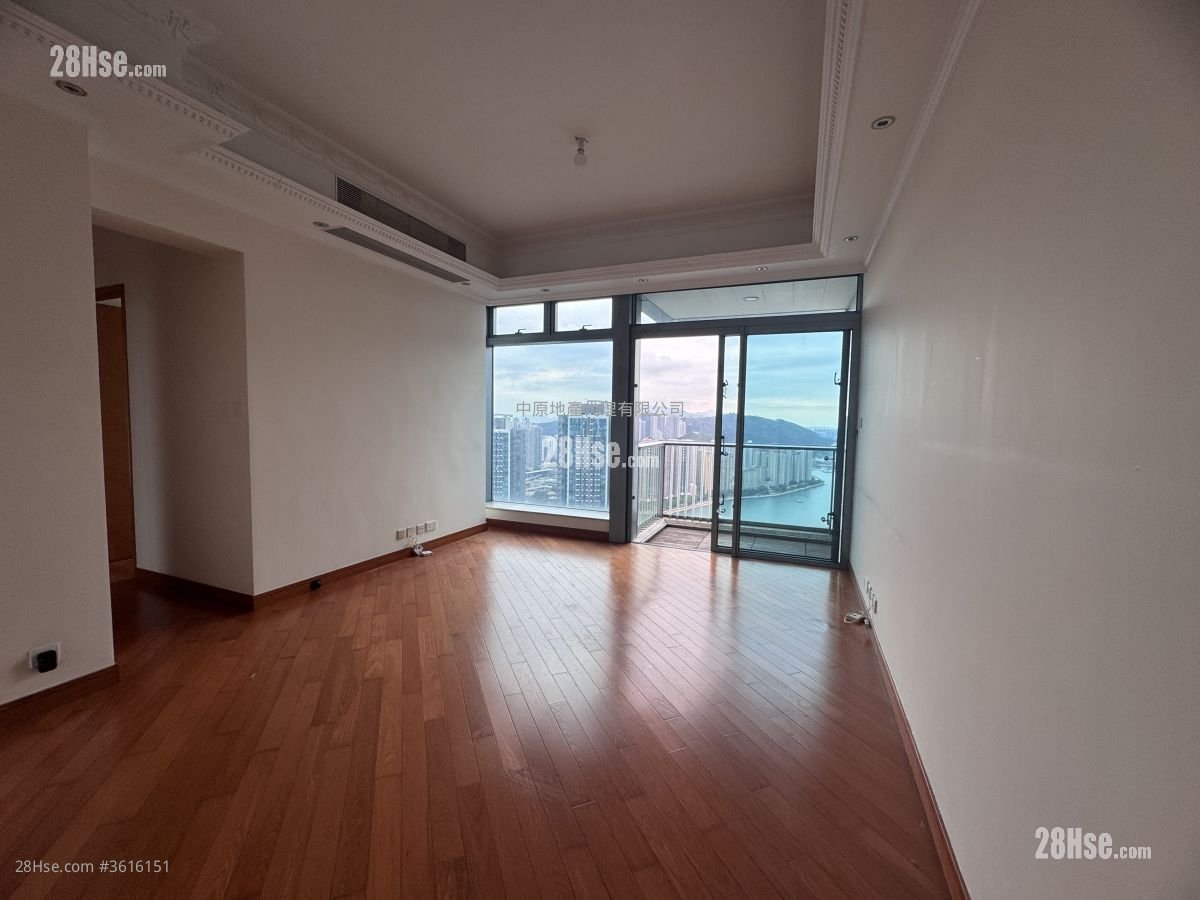 The Dynasty Rental 4 Bedrooms , 3 Bathrooms 998 ft²