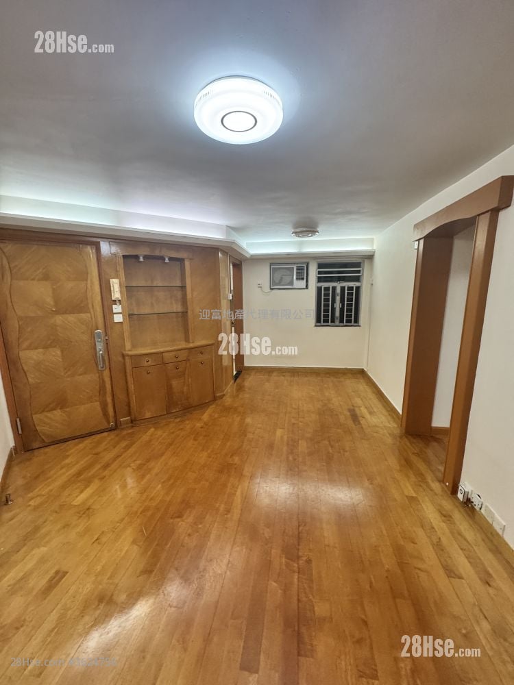 Whampoa Garden Rental 3 Bedrooms , 2 Bathrooms 612 ft² Whampoa Garden Rental 3 Bedrooms , 2 Bathrooms 612 ft²