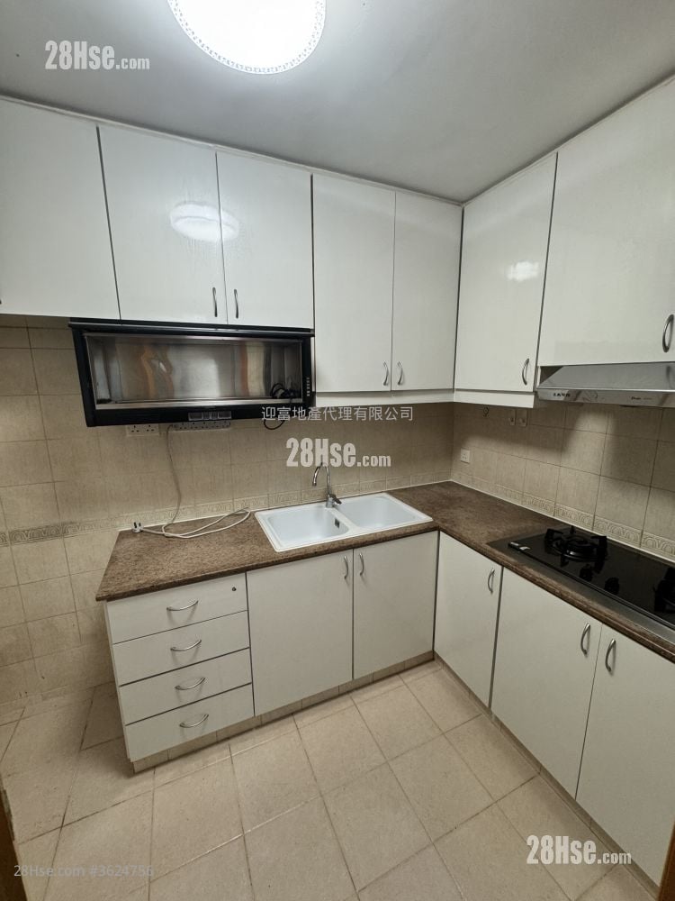 Whampoa Garden Rental 3 Bedrooms , 2 Bathrooms 612 ft² Whampoa Garden Rental 3 Bedrooms , 2 Bathrooms 612 ft²