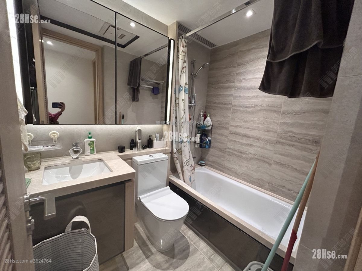 The Regent Sell 2 Bedrooms , 1 Bathroom 509 ft² The Regent Sell 2 Bedrooms , 1 Bathroom 509 ft²