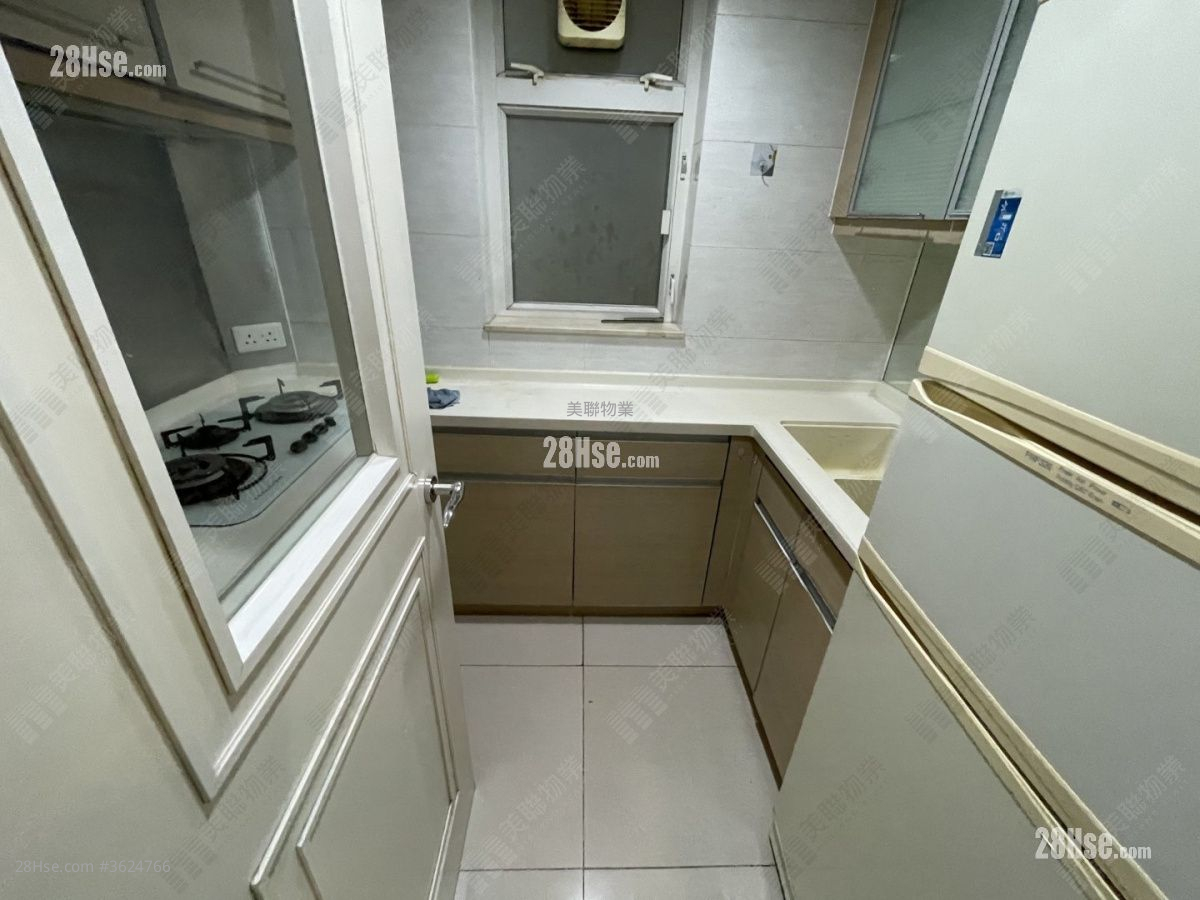 Central Park Towers Sell 2 Bedrooms 494 ft² Central Park Towers Sell 2 Bedrooms 494 ft²