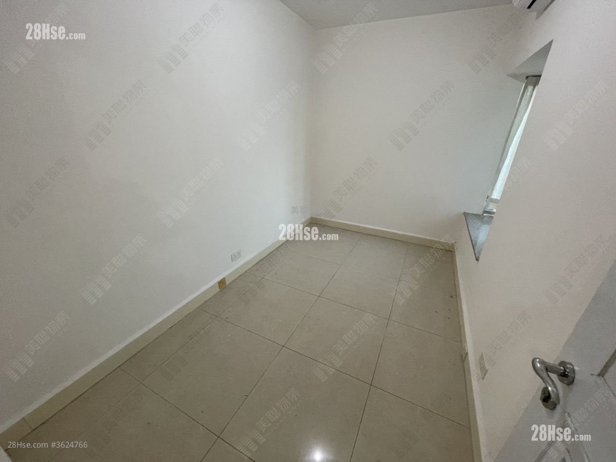 Central Park Towers Sell 2 Bedrooms 494 ft² Central Park Towers Sell 2 Bedrooms 494 ft²