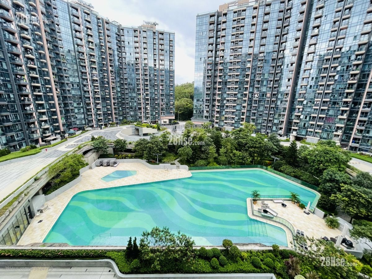 The Regent Sell 1 Bedroom 382 ft² The Regent Sell 1 Bedroom 382 ft²