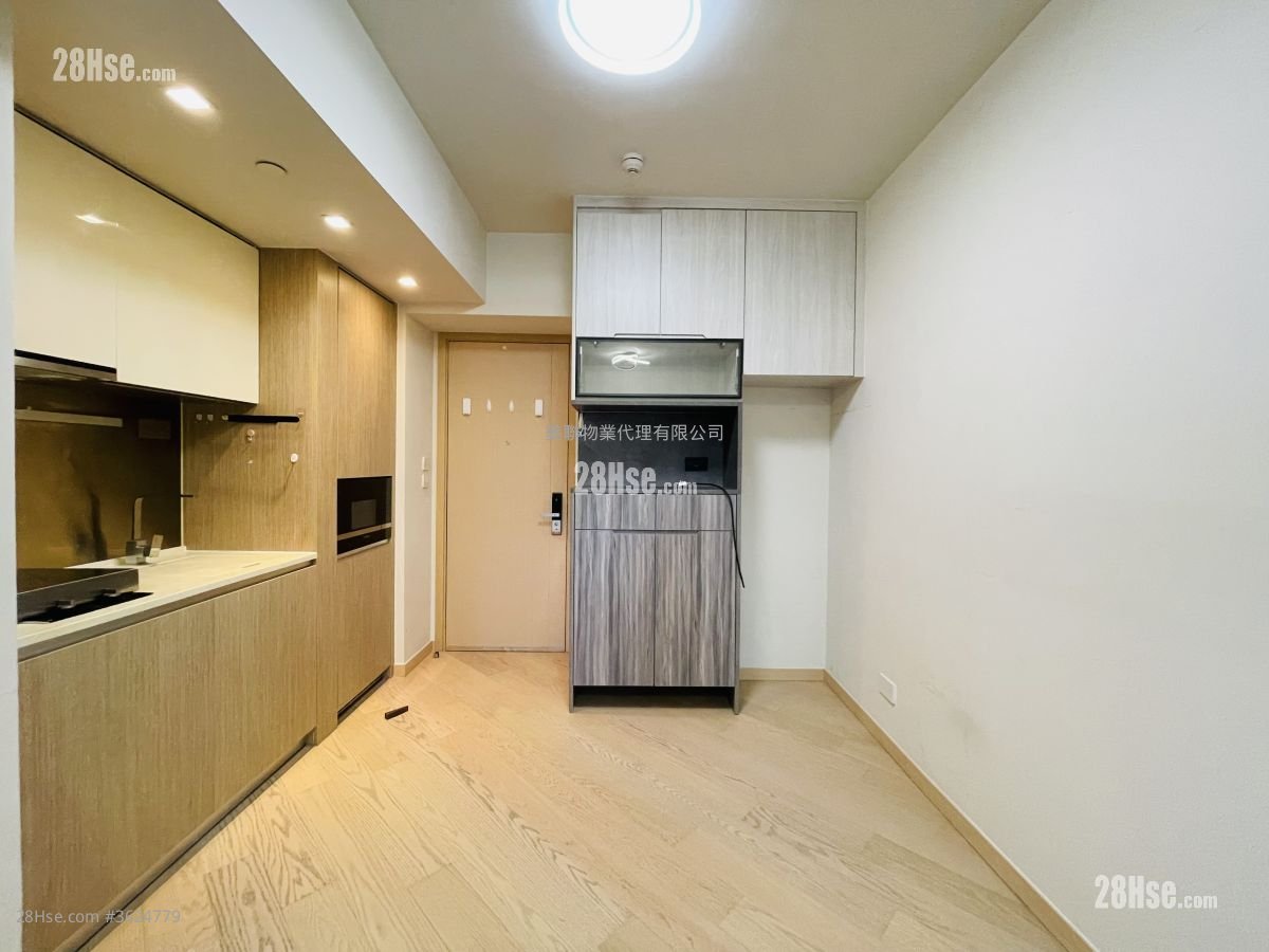 The Regent Sell 1 Bedroom 382 ft² The Regent Sell 1 Bedroom 382 ft²