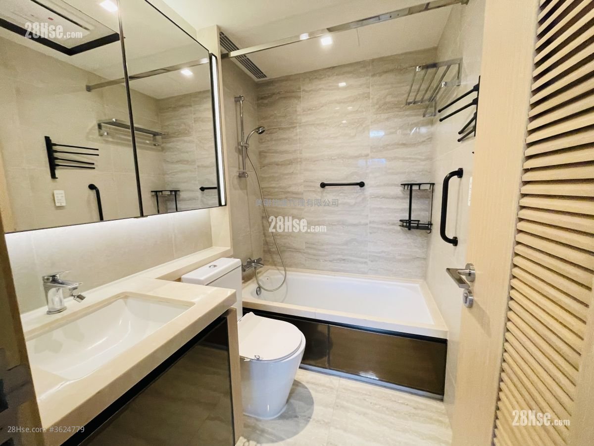 The Regent Sell 1 Bedroom 382 ft² The Regent Sell 1 Bedroom 382 ft²