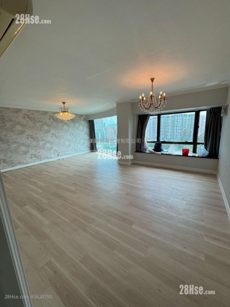 King's Park Villa Rental 3 Bedrooms , 2 Bathrooms 1,122 ft² King's Park Villa Rental 3 Bedrooms , 2 Bathrooms 1,122 ft²